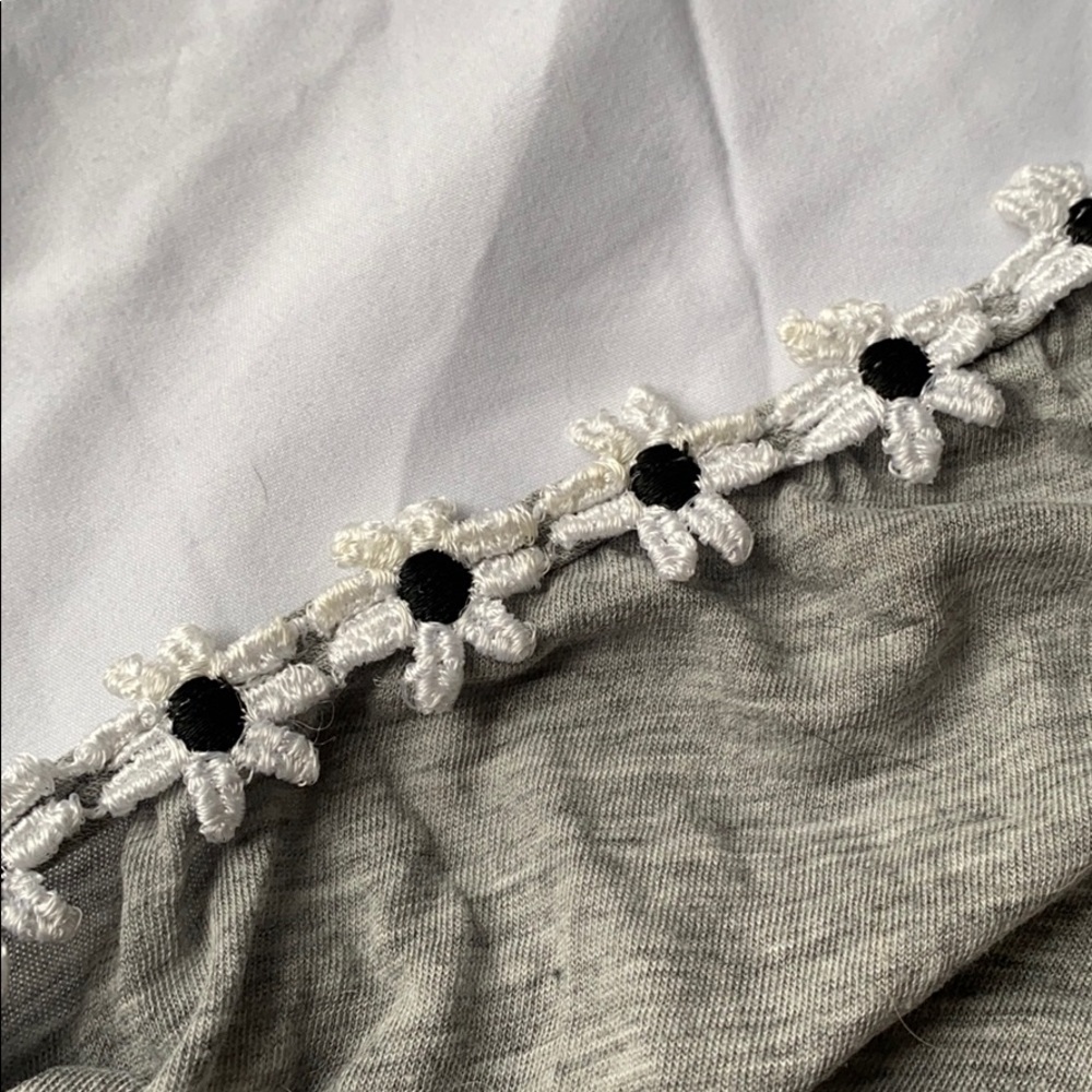 LF Flower Tank Top - Picture 6 of 7
